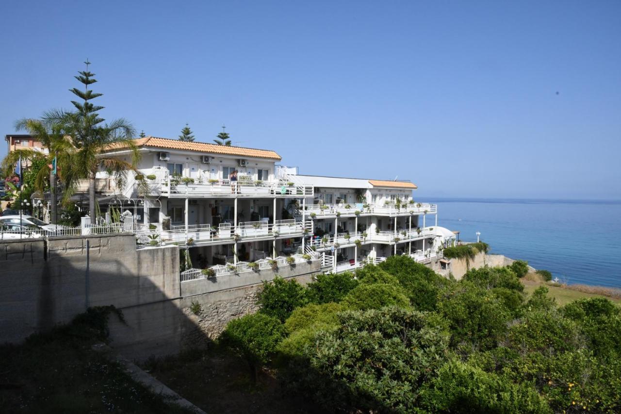 Vale-Mare-Tropea Hotell Exteriör bild