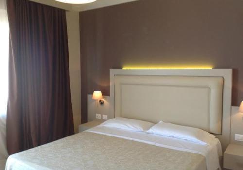 Vale-Mare-Tropea Hotell Rum bild