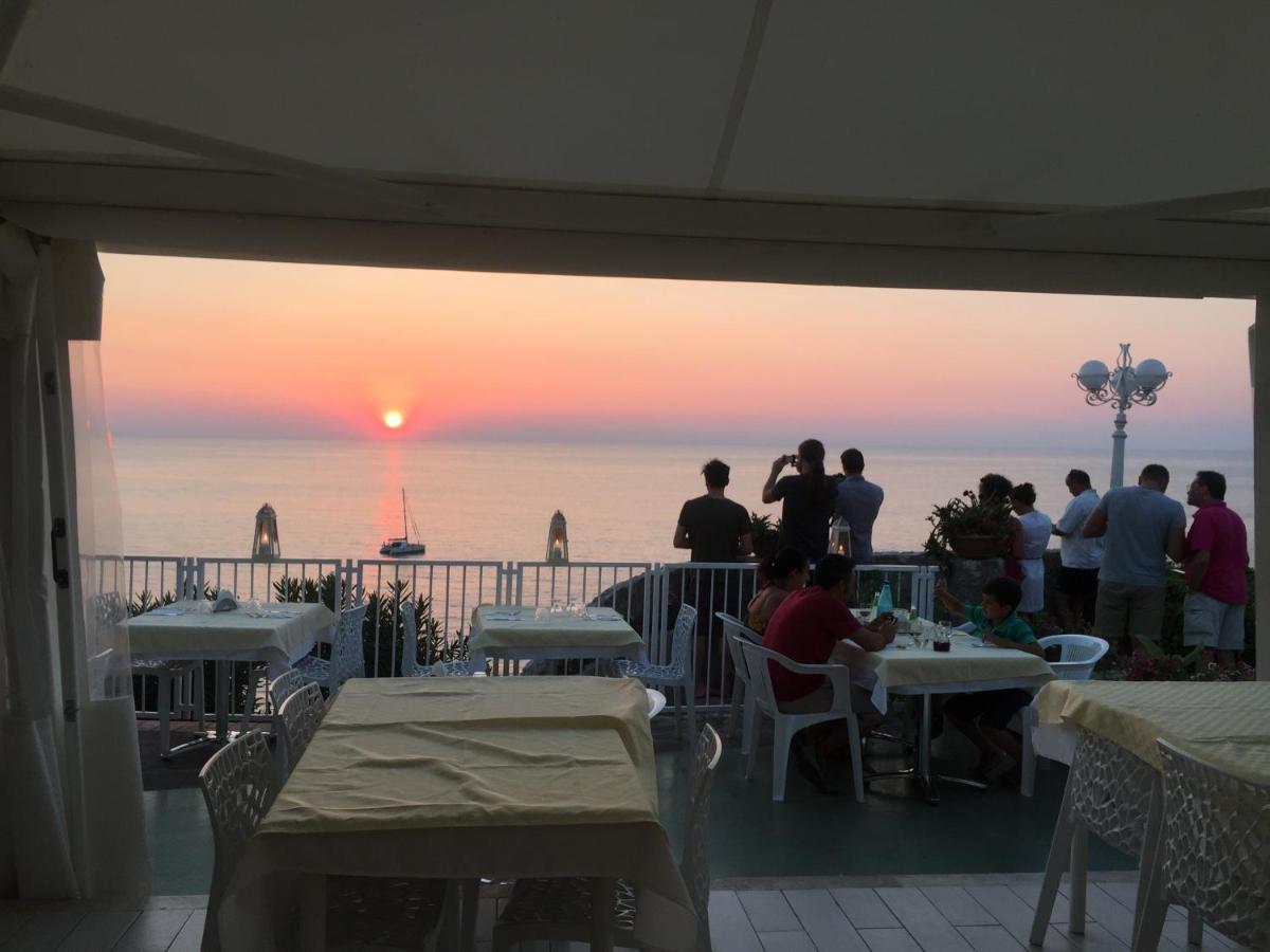 Vale-Mare-Tropea Hotell Exteriör bild